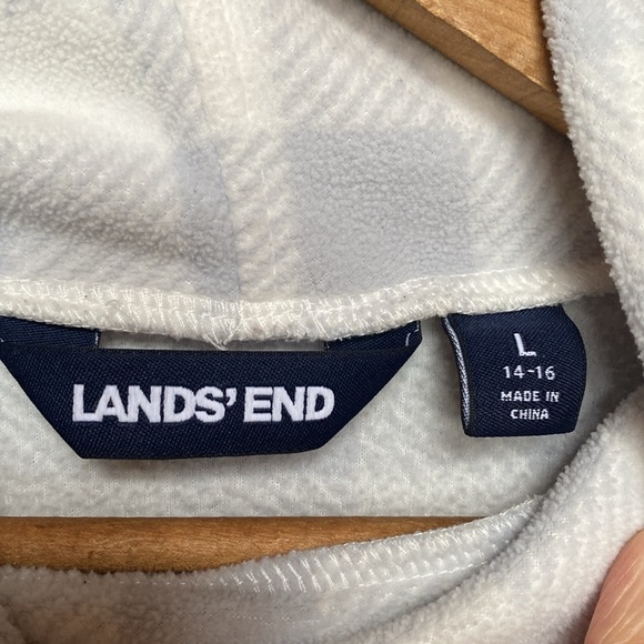 Lands’ End turtleneck fleece - Picture 2 of 5